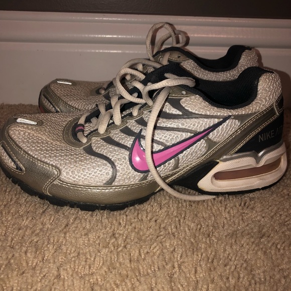 Nike running shoes - Picture 2 of 4